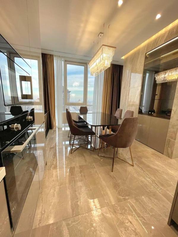 Vip Apartment 120M2 With Panoramic Windows, 22 Floor. Obolon Kijev Kültér fotó